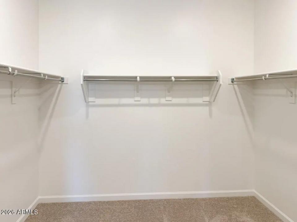 Real Estate Picture 11
