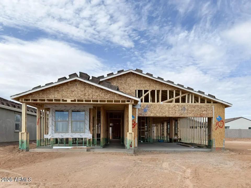Real Estate Picture 2
