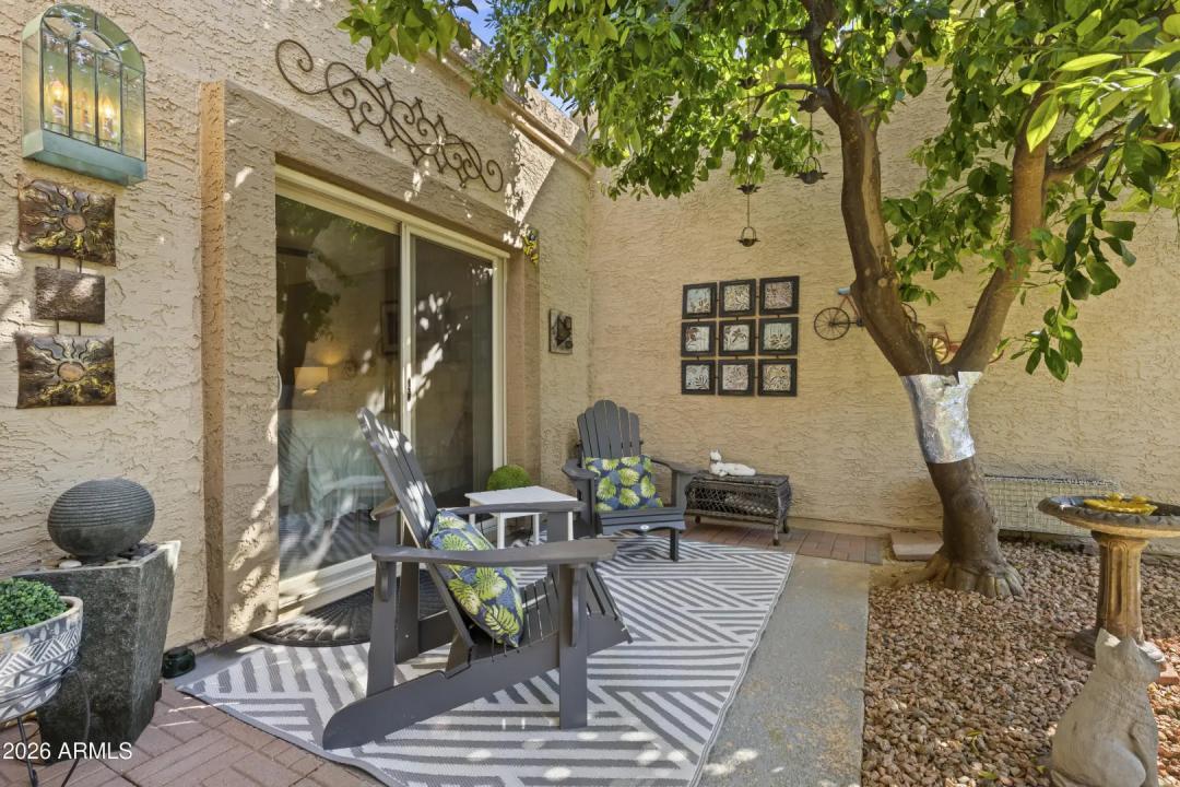 Real Estate Picture 25