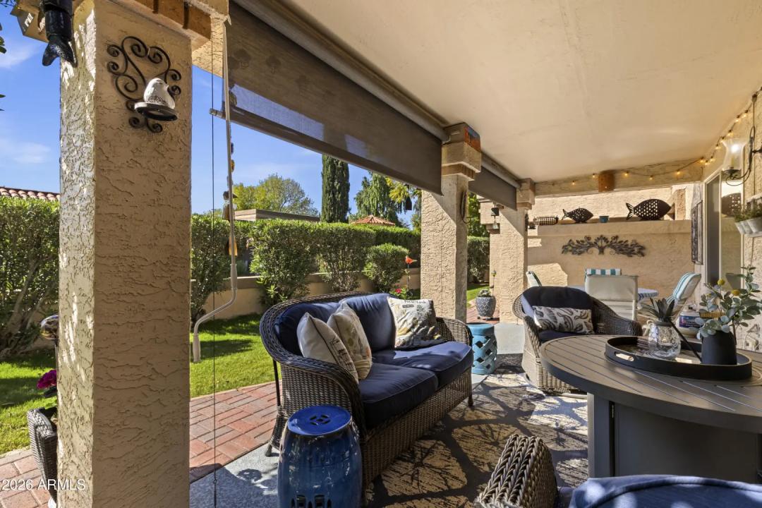 Real Estate Picture 23