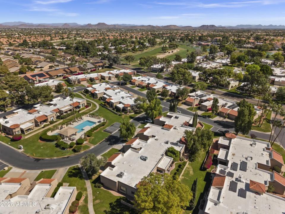 Real Estate Picture 27