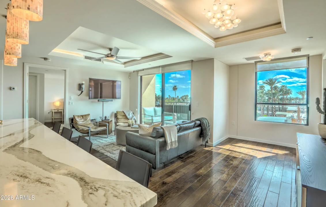 Real Estate Picture 6