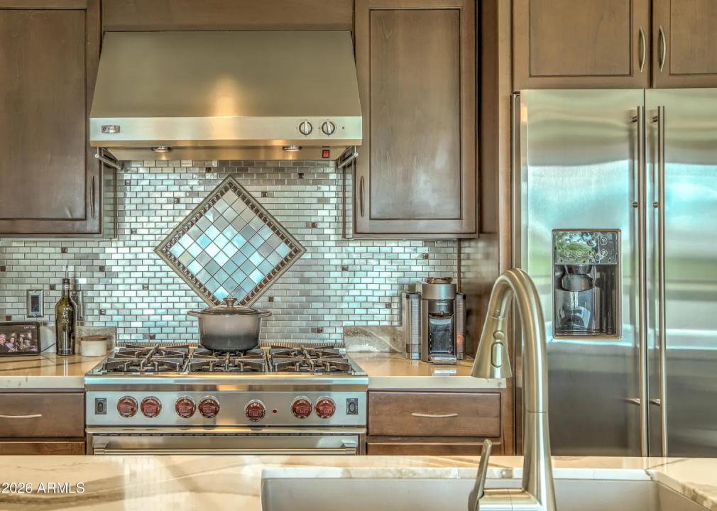 Real Estate Picture 13