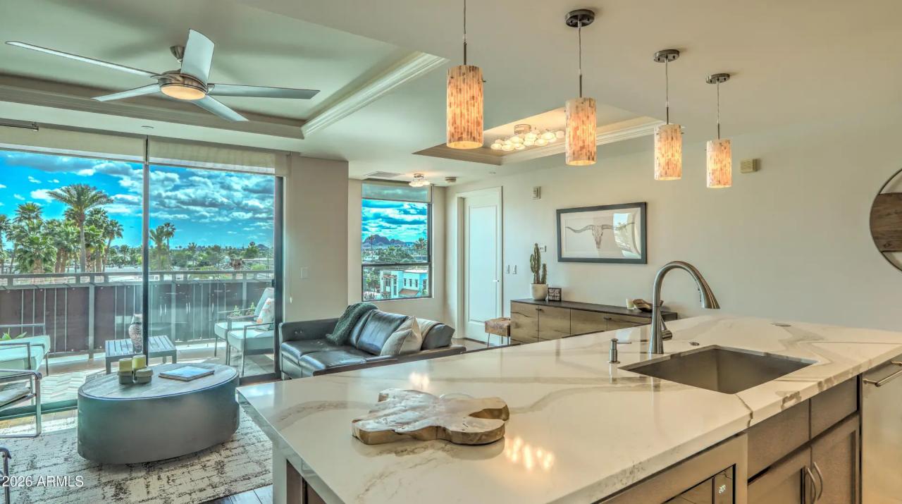 Real Estate Picture 16