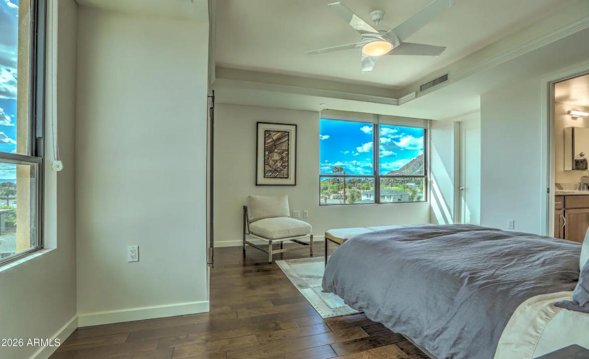 Real Estate Picture 17