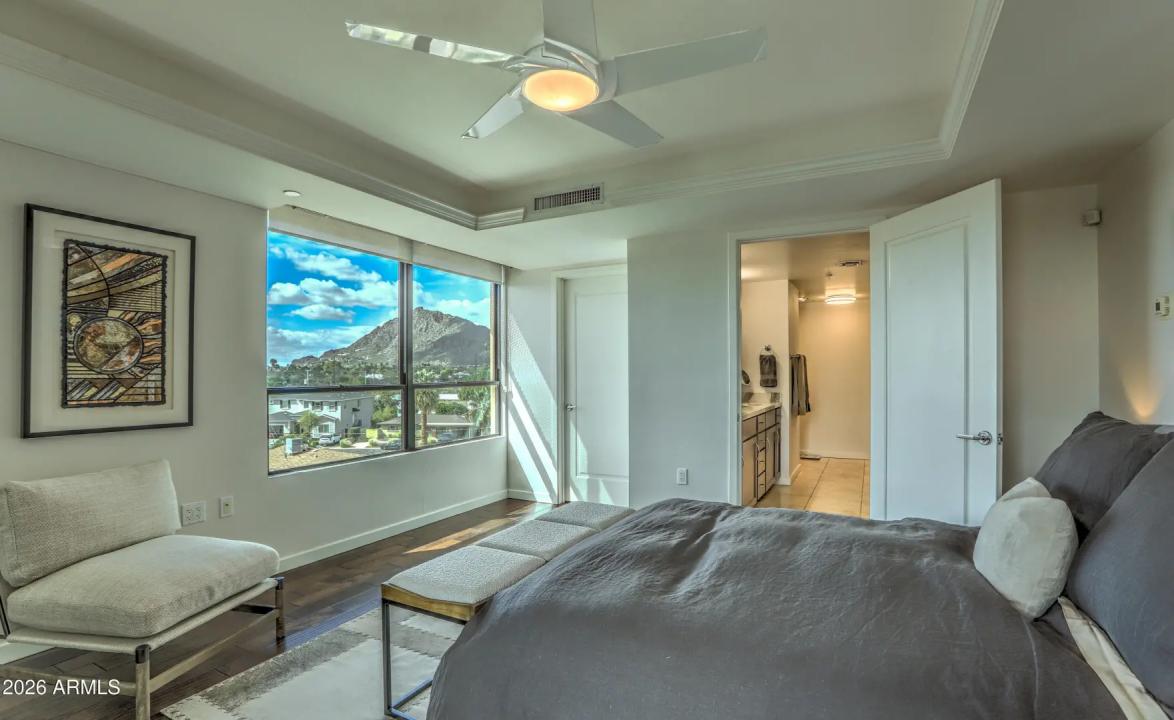 Real Estate Picture 18