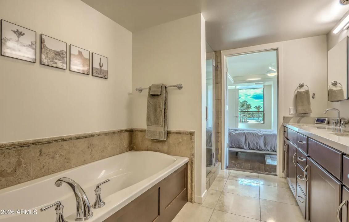 Real Estate Picture 24