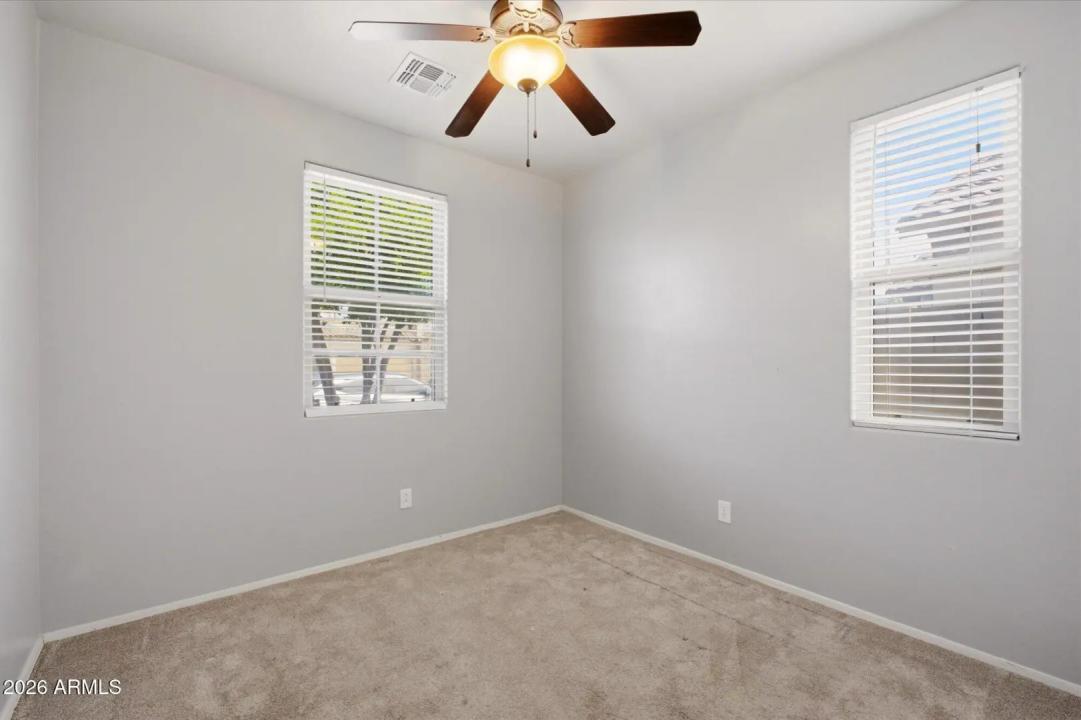 Real Estate Picture 16