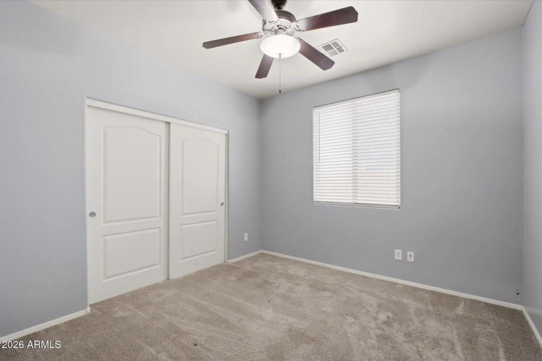 Real Estate Picture 17
