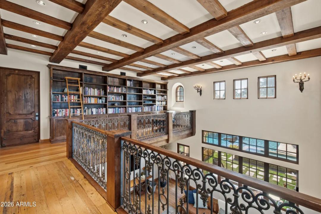 Real Estate Picture 45