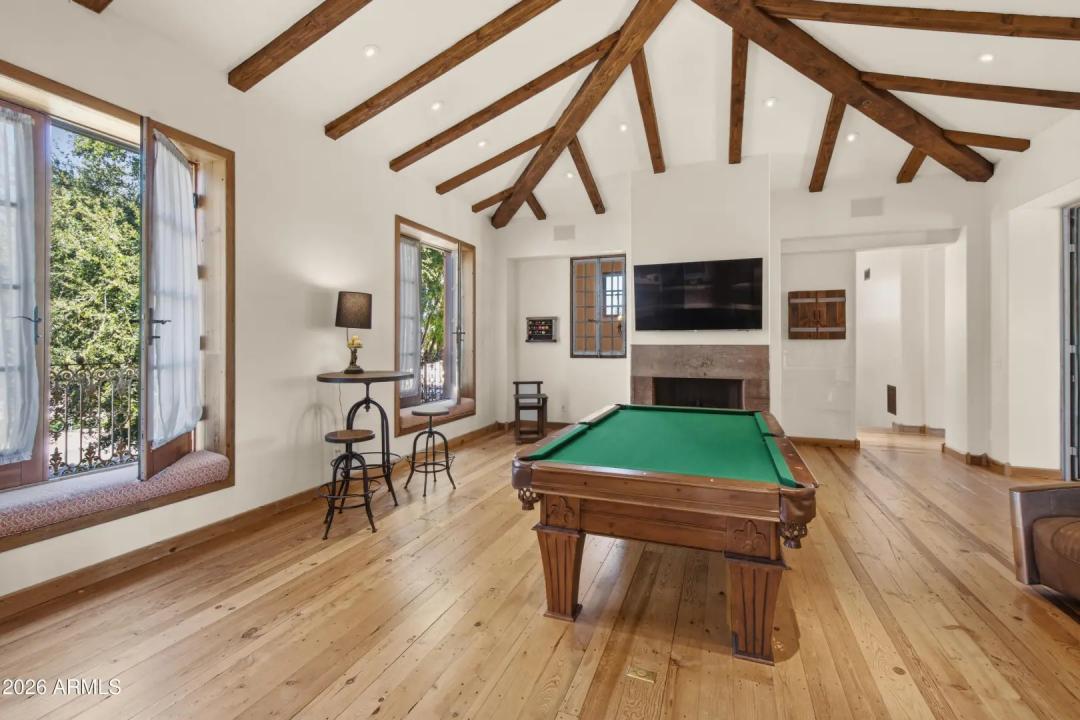 Real Estate Picture 44