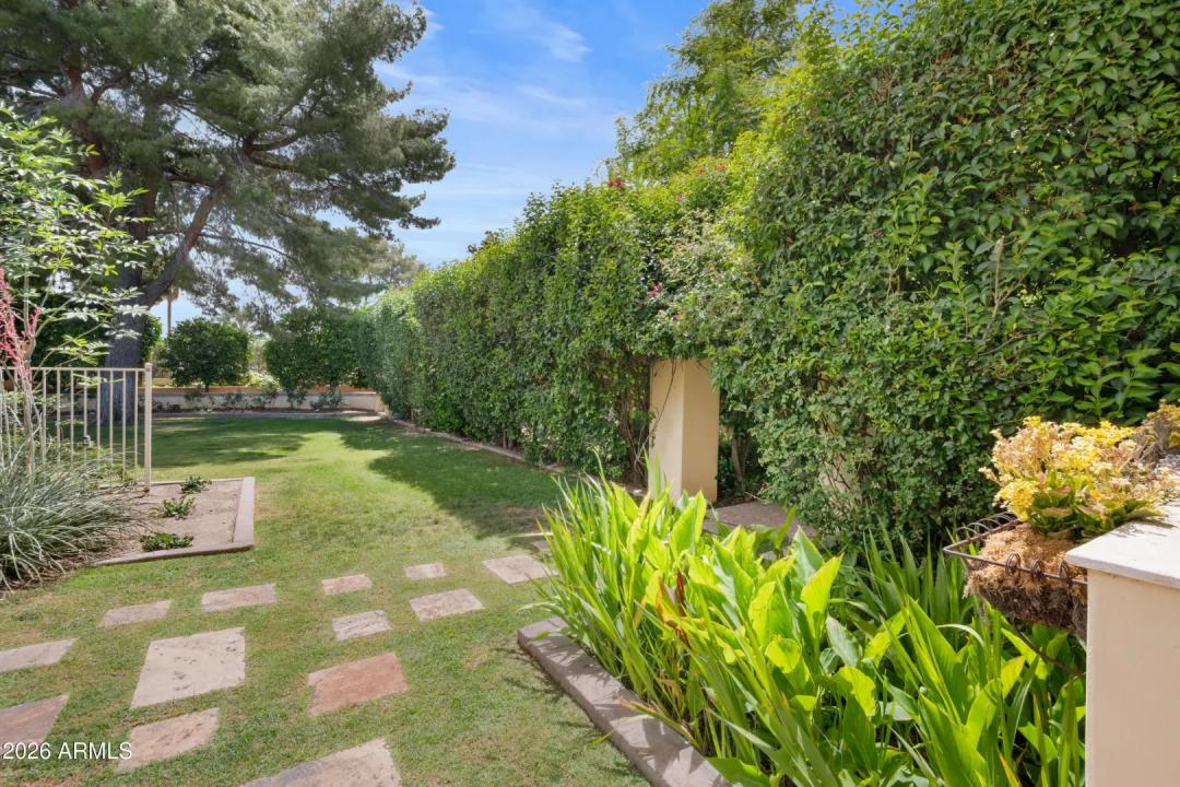 Real Estate Picture 67