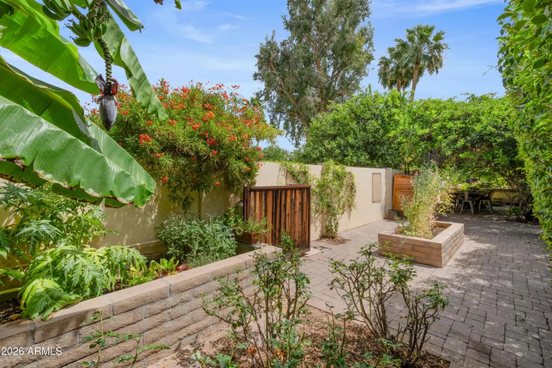 Real Estate Picture 78