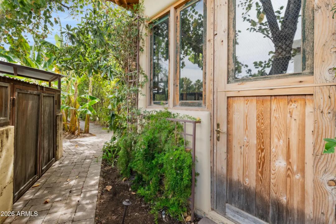 Real Estate Picture 79