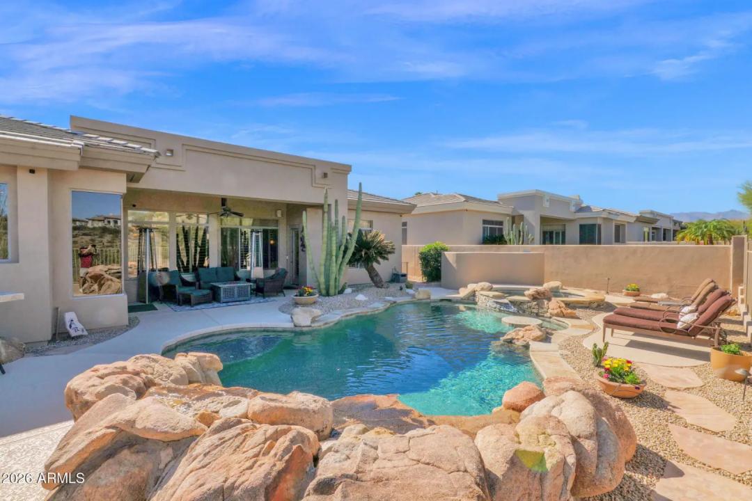 Real Estate Picture 35