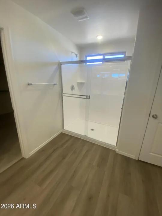 Real Estate Picture 17