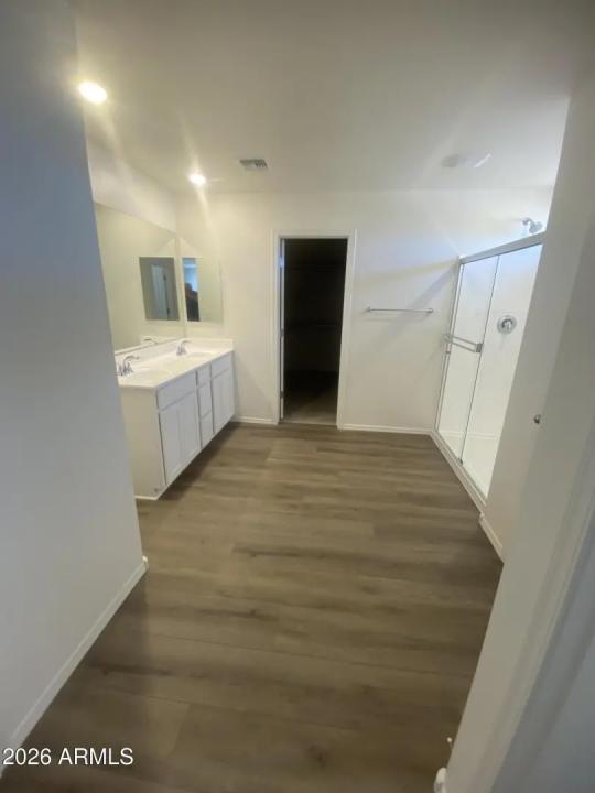 Real Estate Picture 18