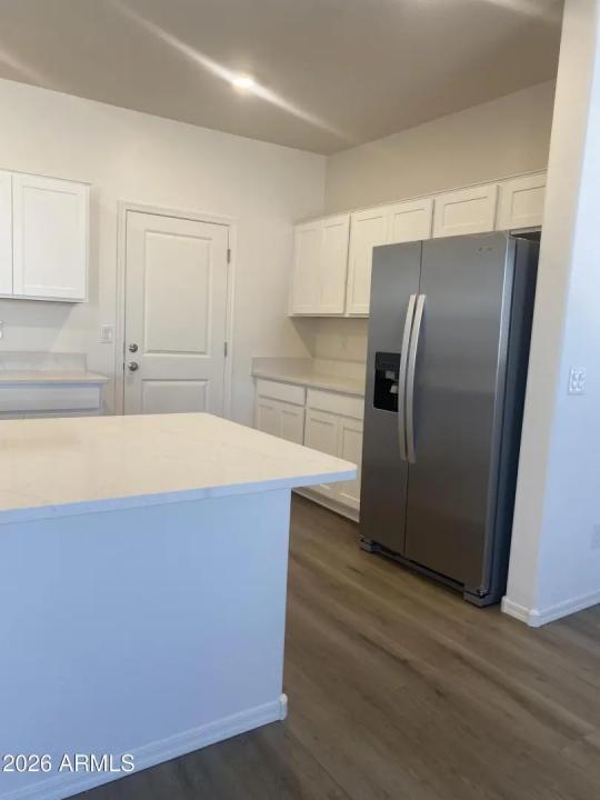 Real Estate Picture 4