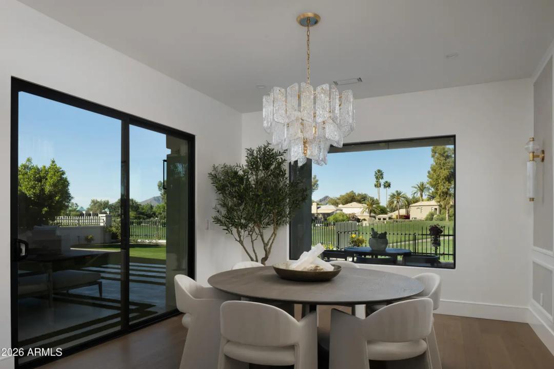 Real Estate Picture 6