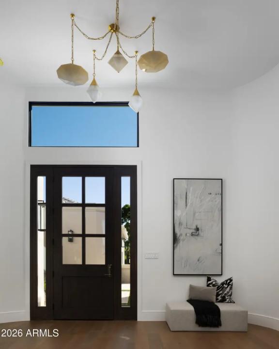 Real Estate Picture 12