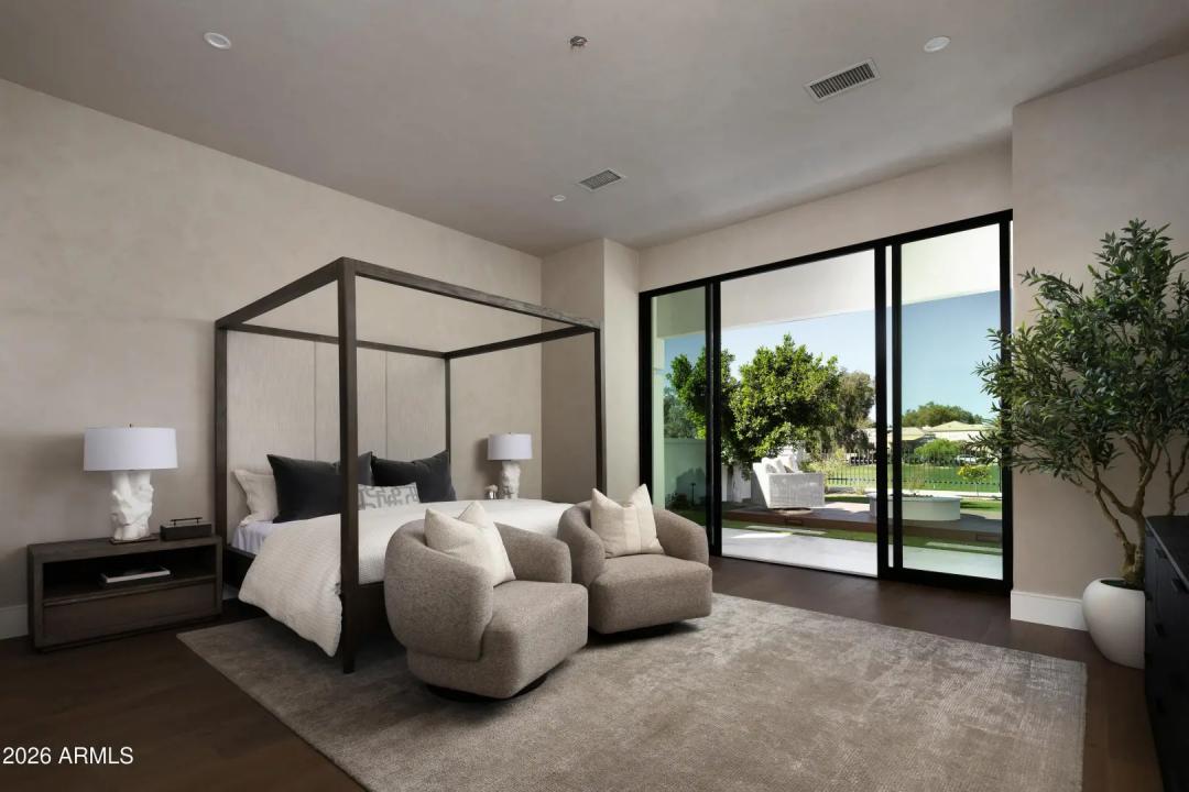 Real Estate Picture 17