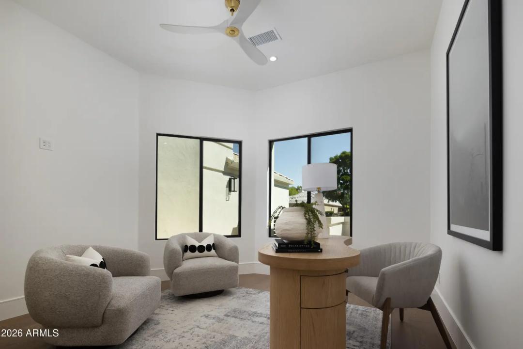 Real Estate Picture 26