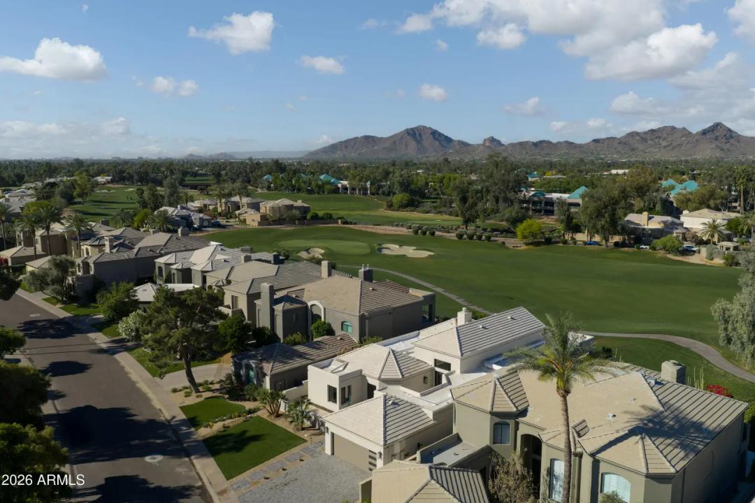 Real Estate Picture 33