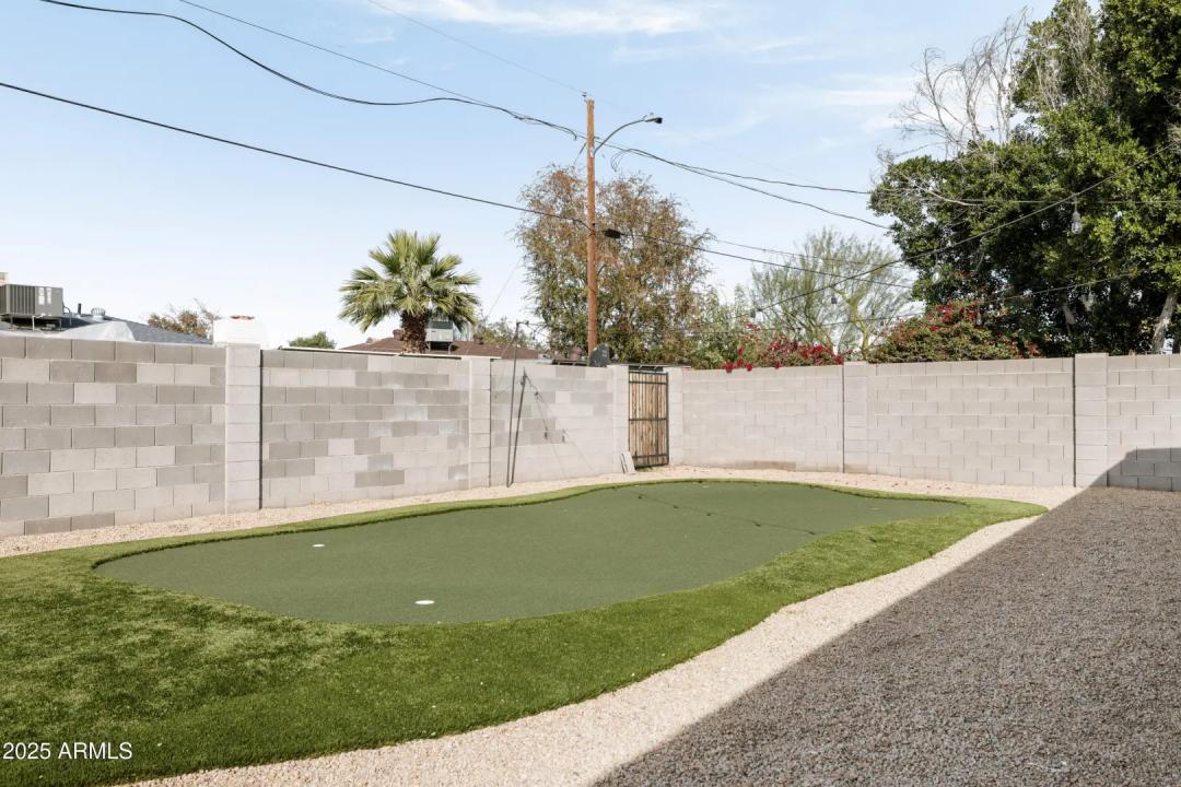 Real Estate Picture 34