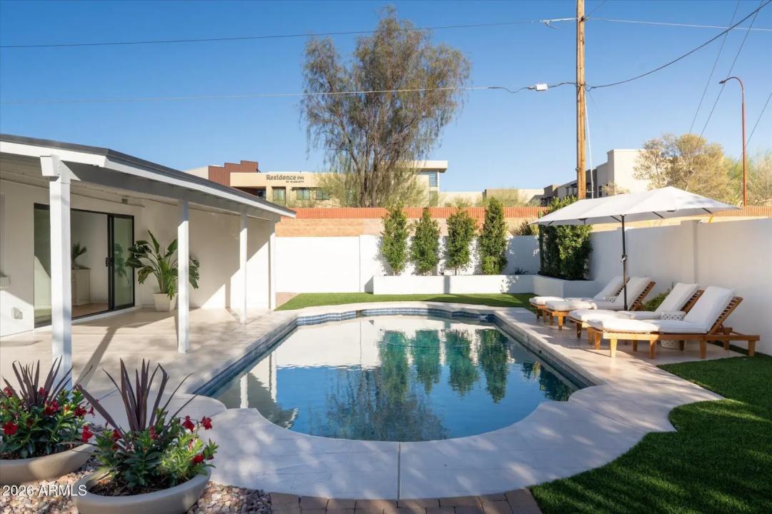 Real Estate Picture 35