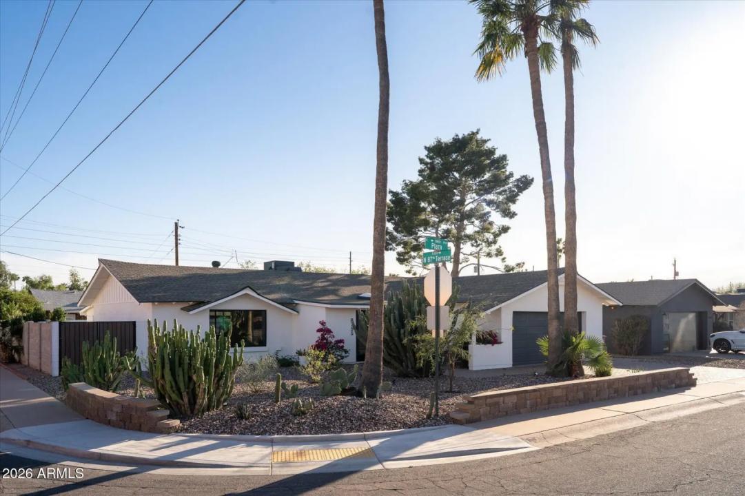 Real Estate Picture 42