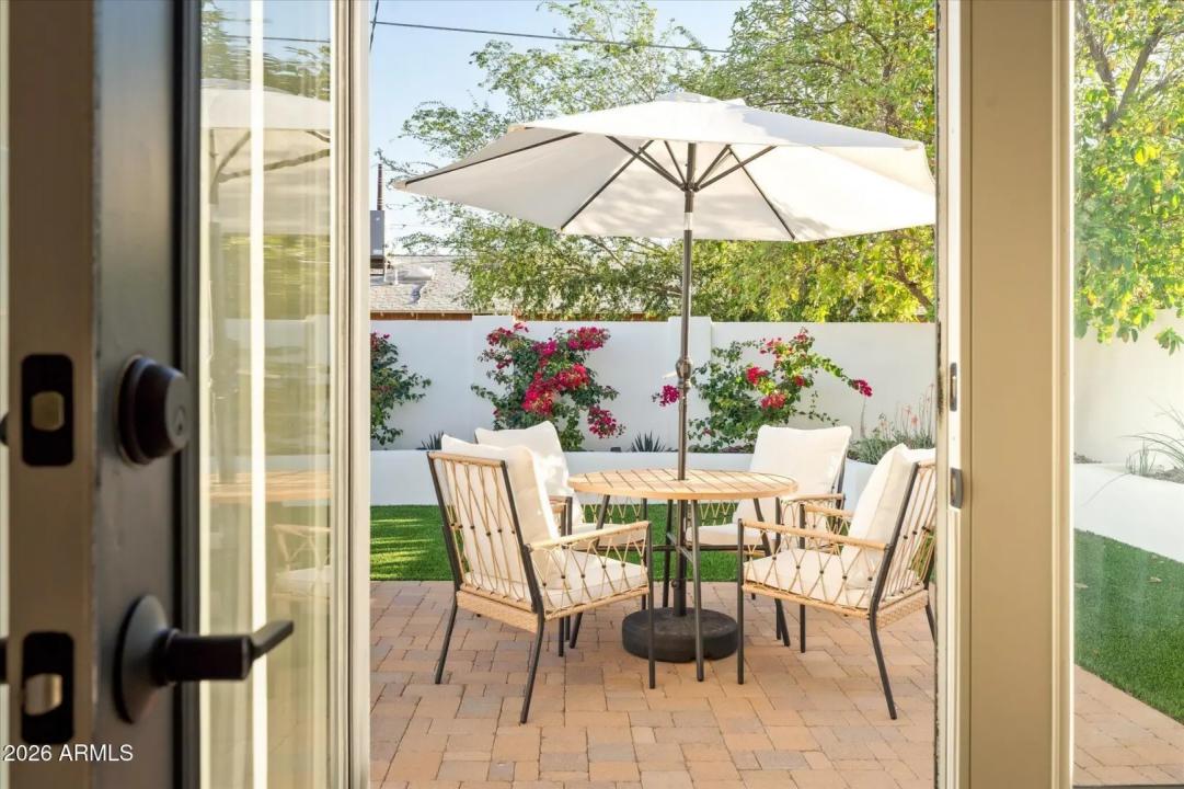 Real Estate Picture 19