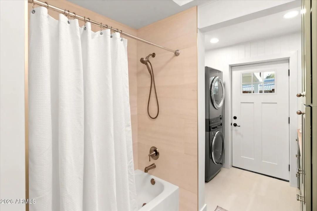 Real Estate Picture 29