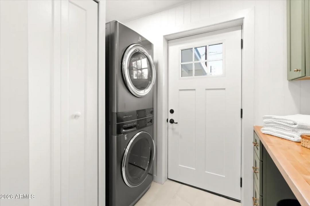 Real Estate Picture 31