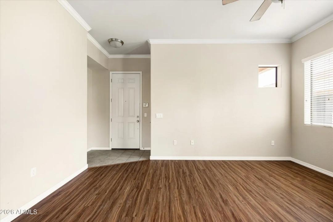 Real Estate Picture 6