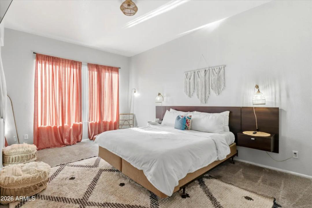 Real Estate Picture 20