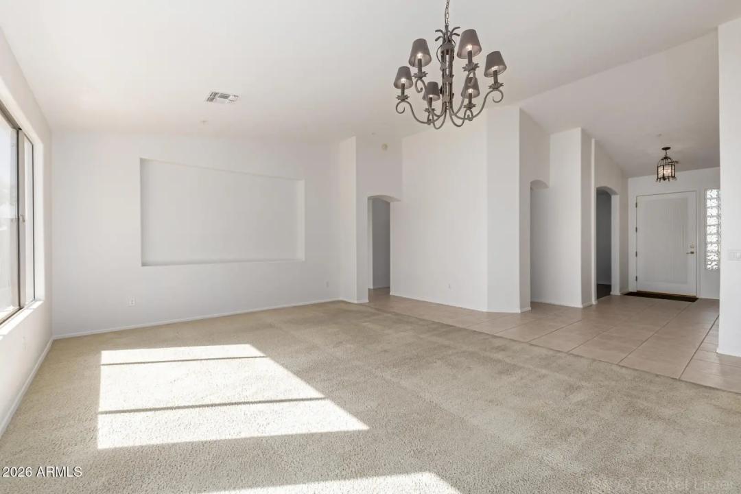 Real Estate Picture 13