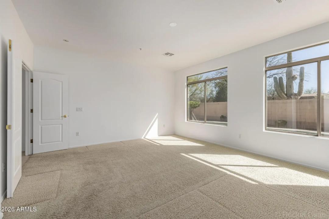 Real Estate Picture 29