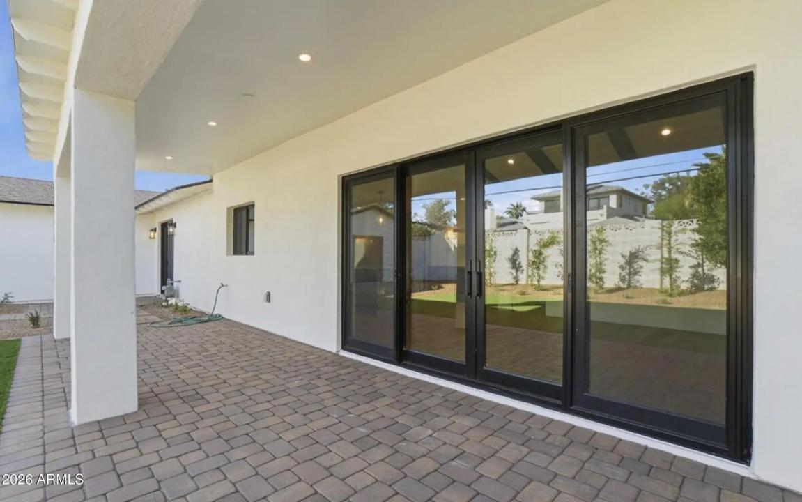 Real Estate Picture 27