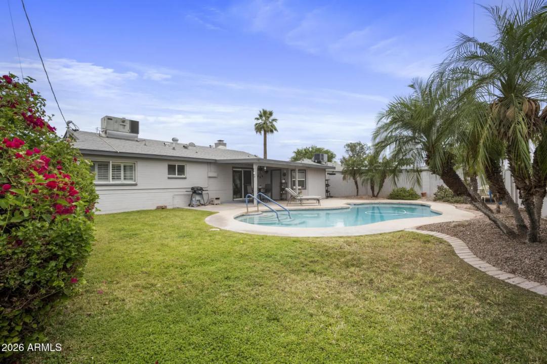 Real Estate Picture 27