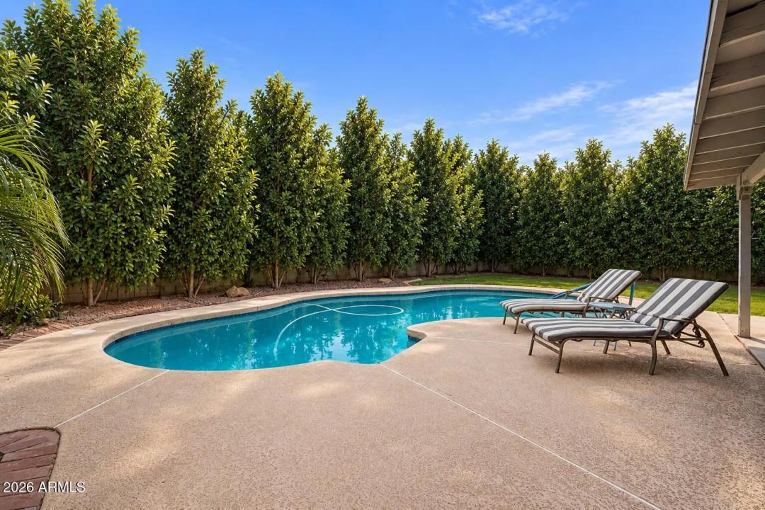 Real Estate Picture 34