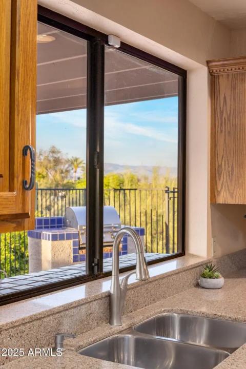 Real Estate Picture 10