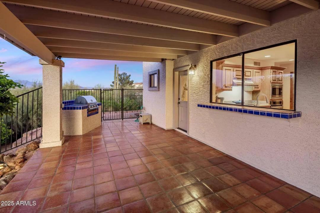 Real Estate Picture 30