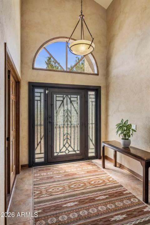 Real Estate Picture 2