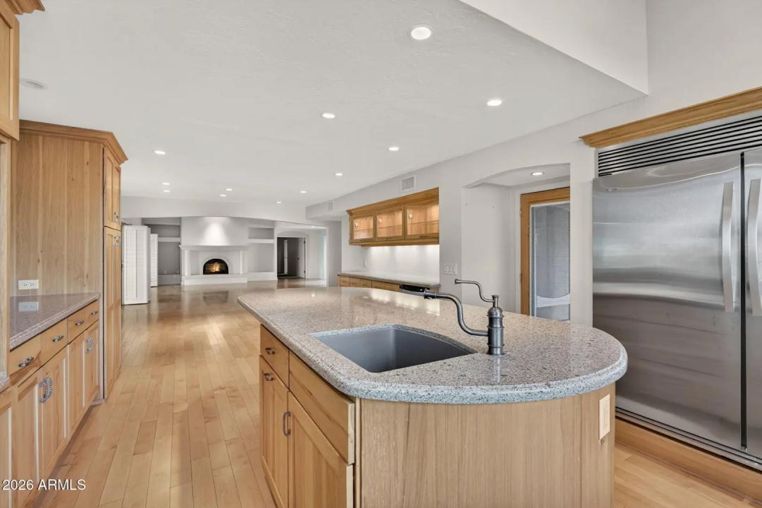 Real Estate Picture 29