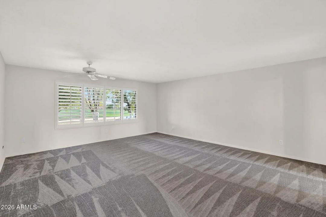 Real Estate Picture 32