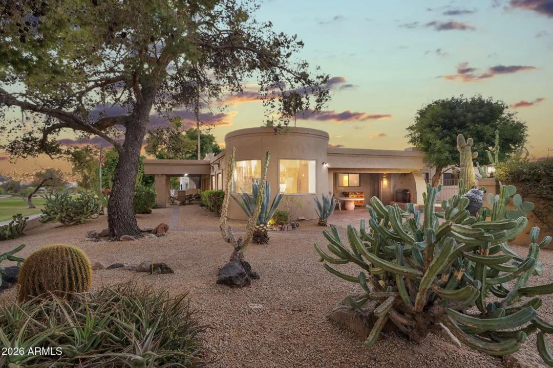 Real Estate Picture 8