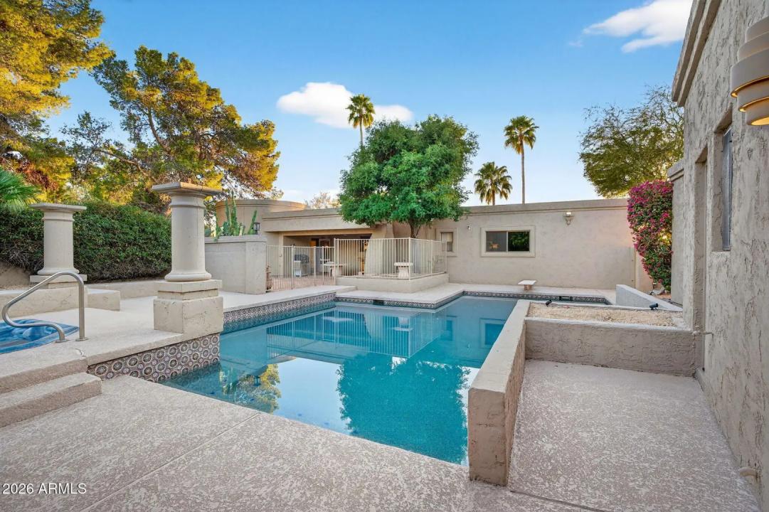 Real Estate Picture 54