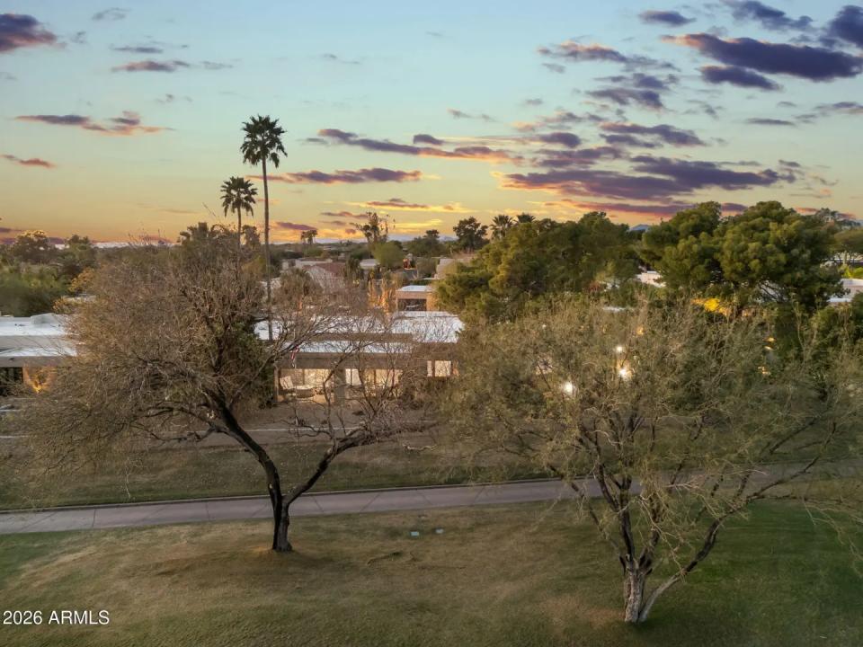 Real Estate Picture 84