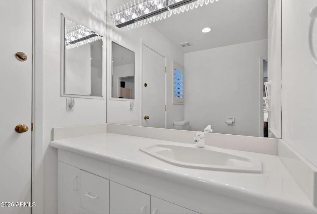 Real Estate Picture 64