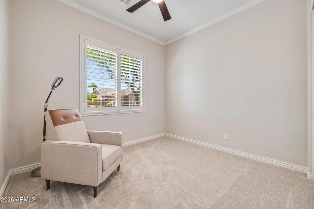 Real Estate Picture 25